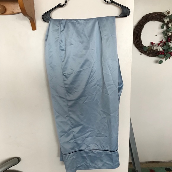 Ashley Graham PJ set - Picture 2 of 3